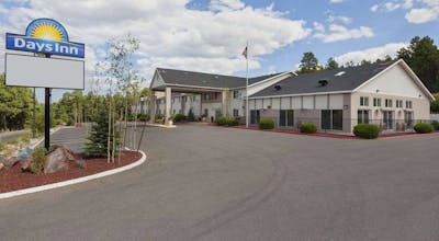 Days Inn by Wyndham Williams