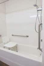 Hotel Baymont Inn and Suites Auburn photo 3