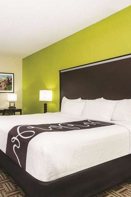 Hotel La Quinta Inn & Suites by Wyndham Fruita photo 1