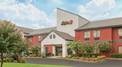 Super 8 by Wyndham Southaven