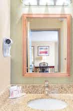 Hotel Ramada Williams Lake photo 4
