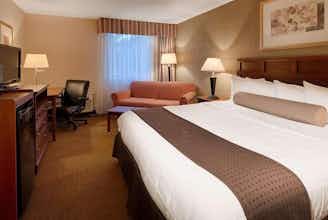 Hotel Baymont by Wyndham Marietta photo 1