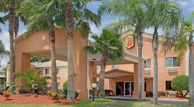 Super 8 by Wyndham Daytona Beach