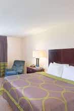 Hotel Super 8 Danville KY photo 1