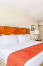 Hotel HoJo Virginia Beach At Beach photo 2