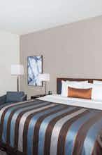 Hotel Wingate by Wyndham Miami Airport photo 1