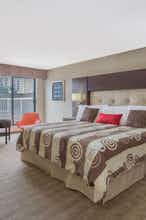 Hotel Ramada Kelowna Conf Centre photo 1