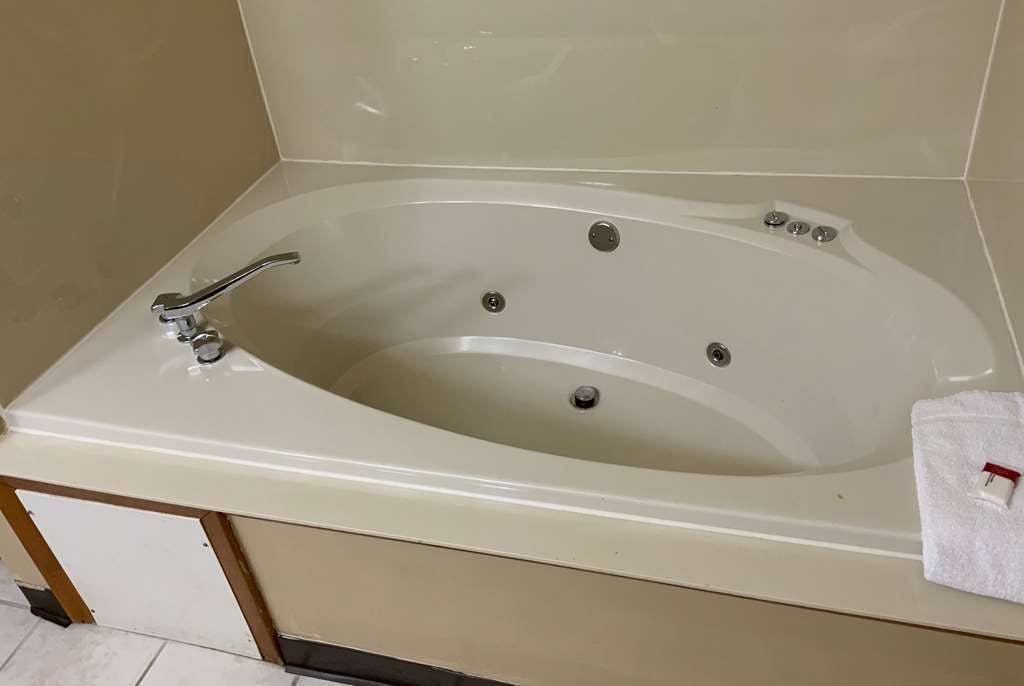 Hotel Days Inn by Wyndham Wauseon photo 4