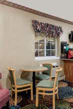 Hotel Howard Johnson Lenox photo 4