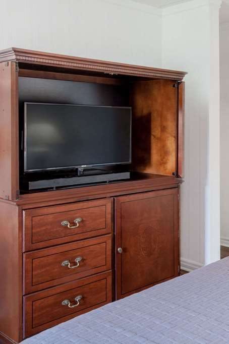 Hotel Howard Johnson by Wyndham Niagara Falls photo 3