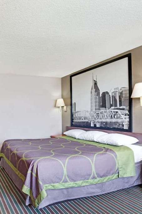 Hotel Super 8 by Wyndham Nashville/ Dntn/ Opryland Area photo 1