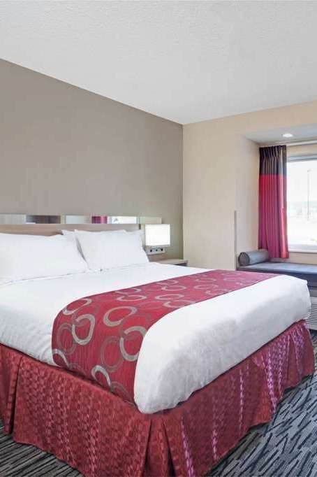 Hotel Microtel Charleston WV photo 2