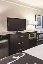 Hotel La Quinta Inn & Suites by Wyndham Phoenix Mesa West photo 3