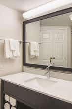 Hotel La Quinta Inn & Suites by Wyndham Phoenix Mesa West photo 4
