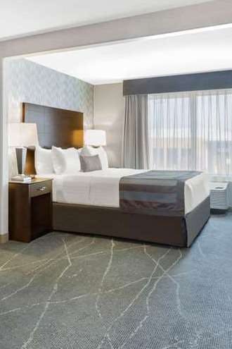 Hotel Wingate by Wyndham Tinley Park photo 1