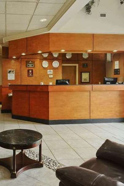 Hotel Days Inn by Wyndham Vancouver Airport photo 5