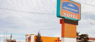 Howard Johnson Gallup