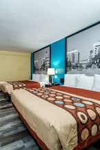 Hotel Super 8 by Wyndham Wichita Airport photo 2