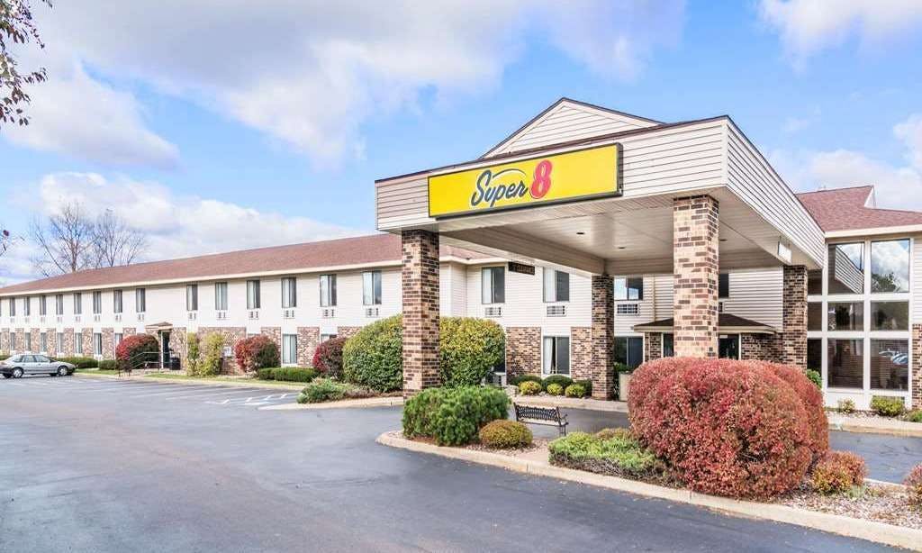 Super 8 by Wyndham Wausau