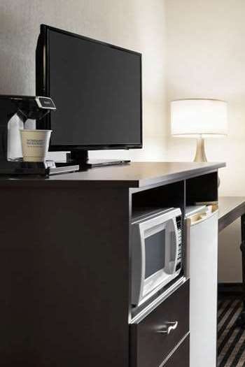 Hotel Super 8 by Wyndham Wausau photo 4