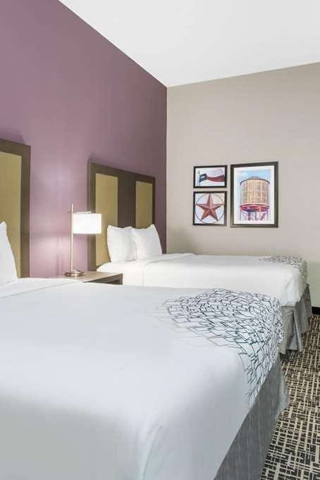 Hotel La Quinta Inn Ste Hillsboro photo 2