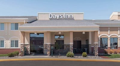 Days Inn by Wyndham Minot