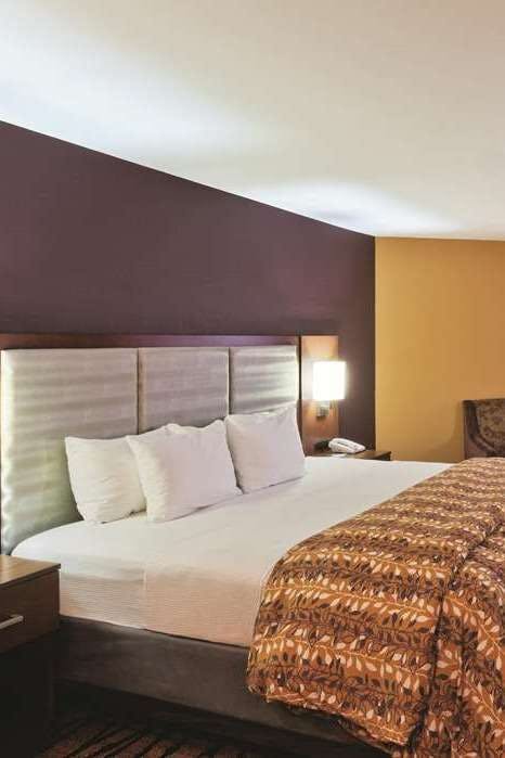 Hotel La Quinta Inn & Suites by Wyndham Butte photo 1