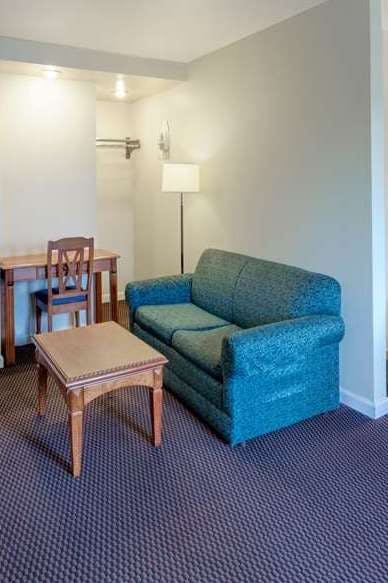 Hotel Travelodge by Wyndham Santa Rosa Wine Country photo 5