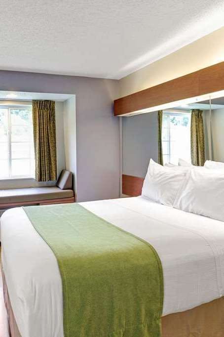 Hotel Microtel Cherokee photo 1