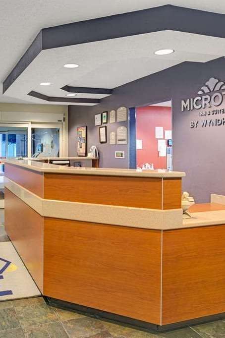 Hotel Microtel Cherokee photo 5