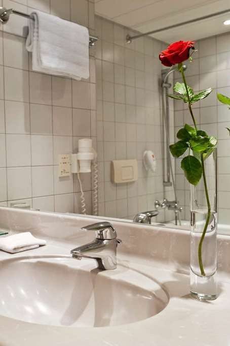 Hotel Wyndham Grand Salzburg Conference Centre photo 4