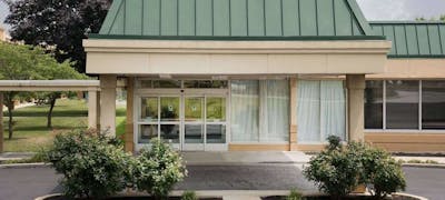 Days Inn And Suites York