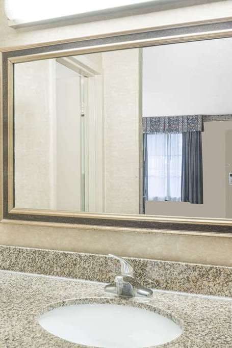 Hotel Days Inn & Suites by Wyndham York photo 5