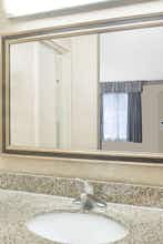 Hotel Days Inn & Suites by Wyndham York photo 5