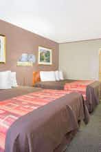 Hotel Travelodge by Wyndham Mansfield photo 2