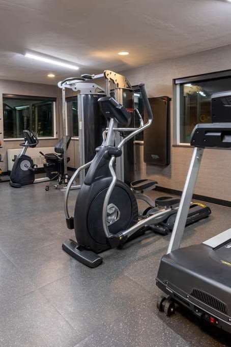 Hotel La Quinta Inn & Suites by Wyndham Anchorage Airport photo 4