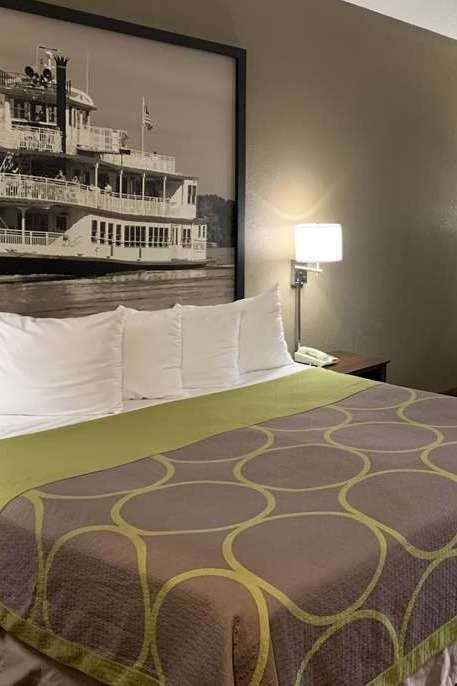 Hotel Super 8 Hernando photo 2