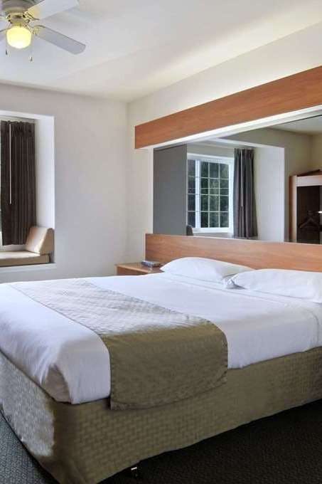 Hotel Microtel Inn & Suites by Wyndham Eagle River/Anchorage Are photo 1