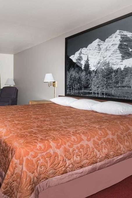 Hotel Super 8 by Wyndham Fruita photo 3