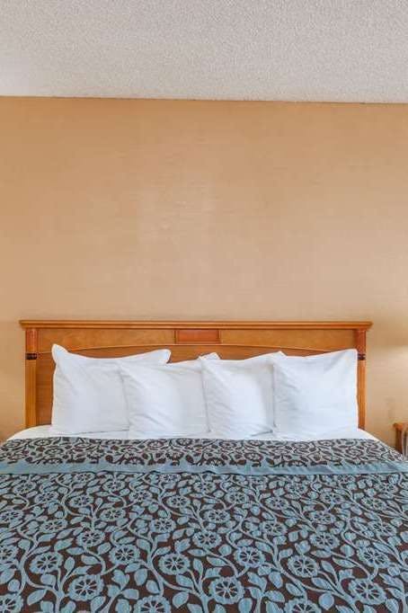 Hotel Days Inn by Wyndham Yuma photo 1