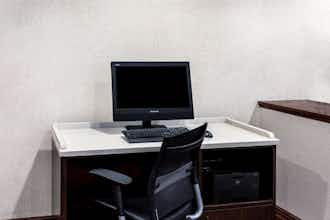Hotel La Quinta Inn Ste American Ctr photo 5