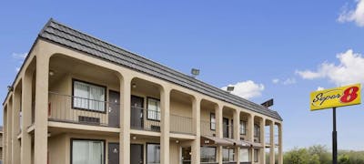 Super 8 Fort Worth West