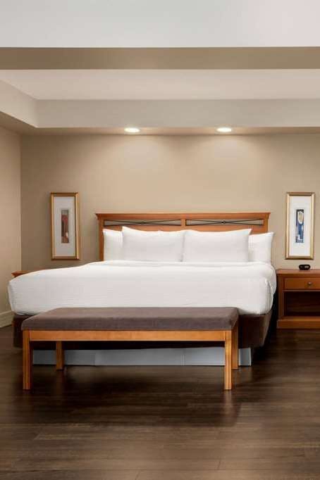 Hotel Royal Hotel Calgary, Trademark Collection by Wyndham photo 1