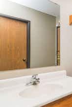 Hotel Super 8 by Wyndham Portage photo 5