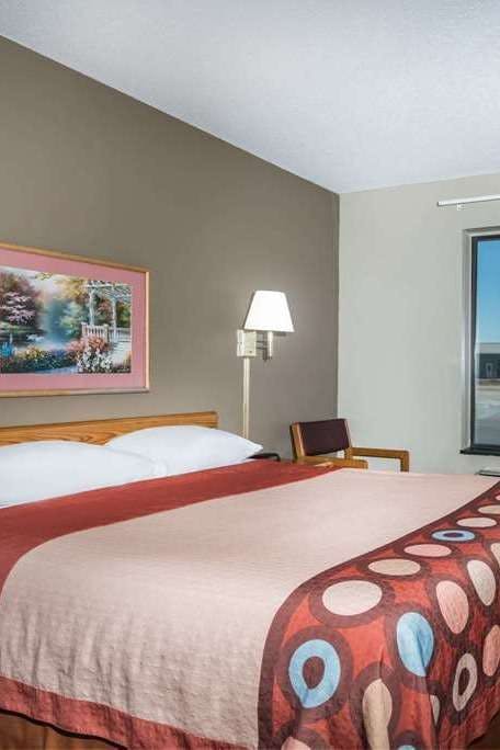 Hotel Super 8 by Wyndham Portage photo 1