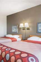 Hotel Super 8 by Wyndham Portage photo 3