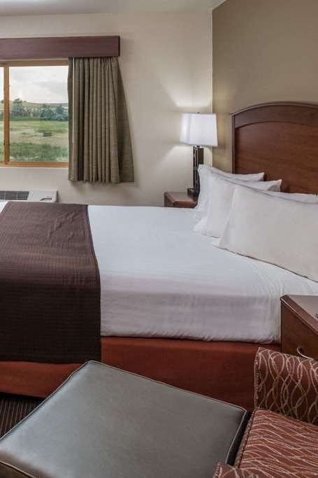 Hotel AmericInn by Wyndham Belle Fourche photo 1