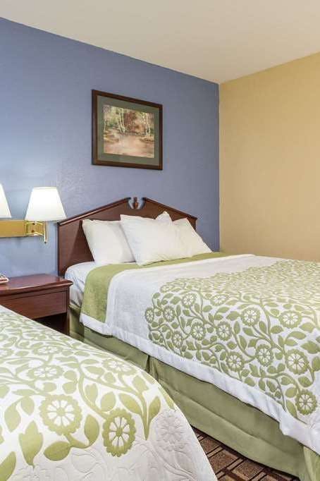 Hotel Days Inn by Wyndham Dickson photo 2