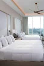 Hotel Wyndham Garden at Niagara Falls photo 2