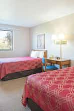 Hotel Super 8 Abilene KS photo 2